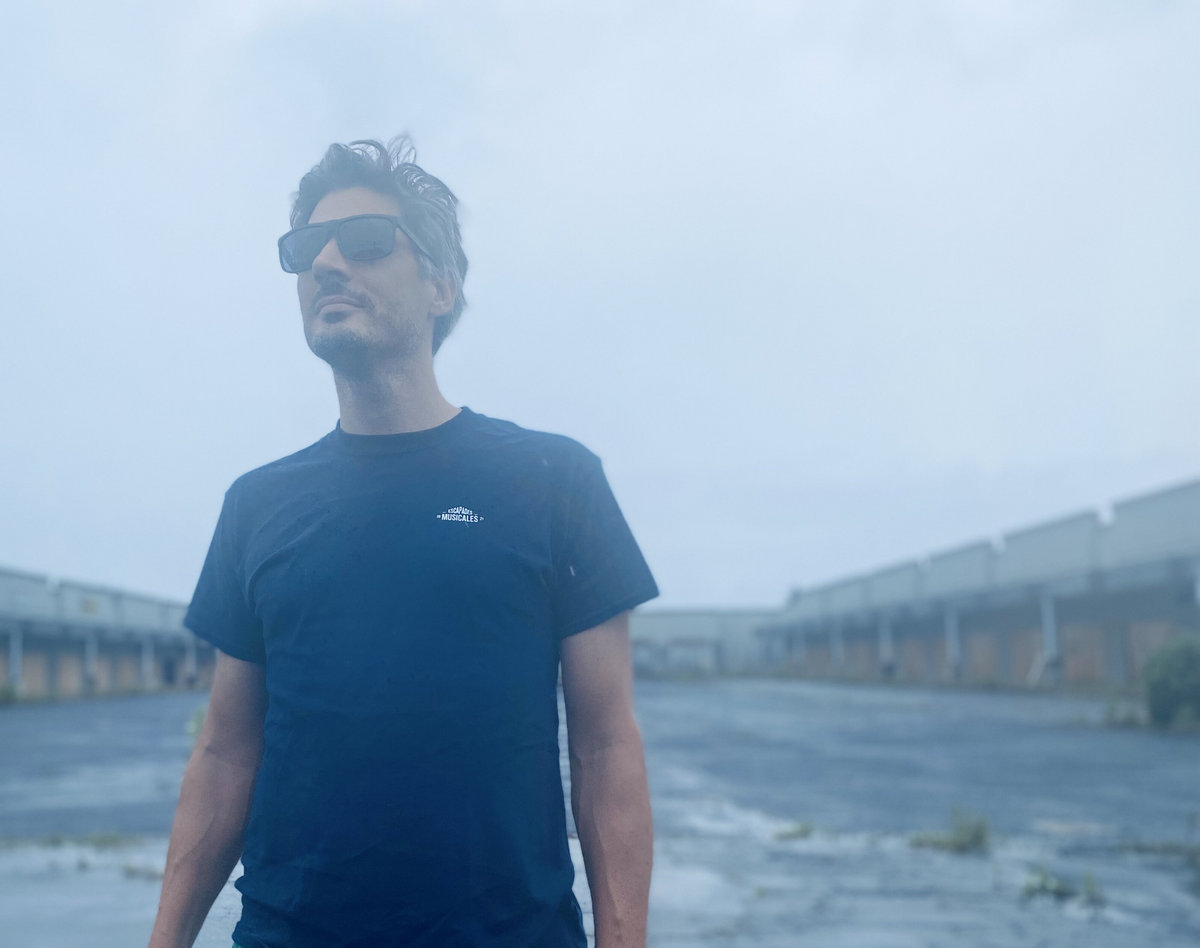 Lepato portrait bleu